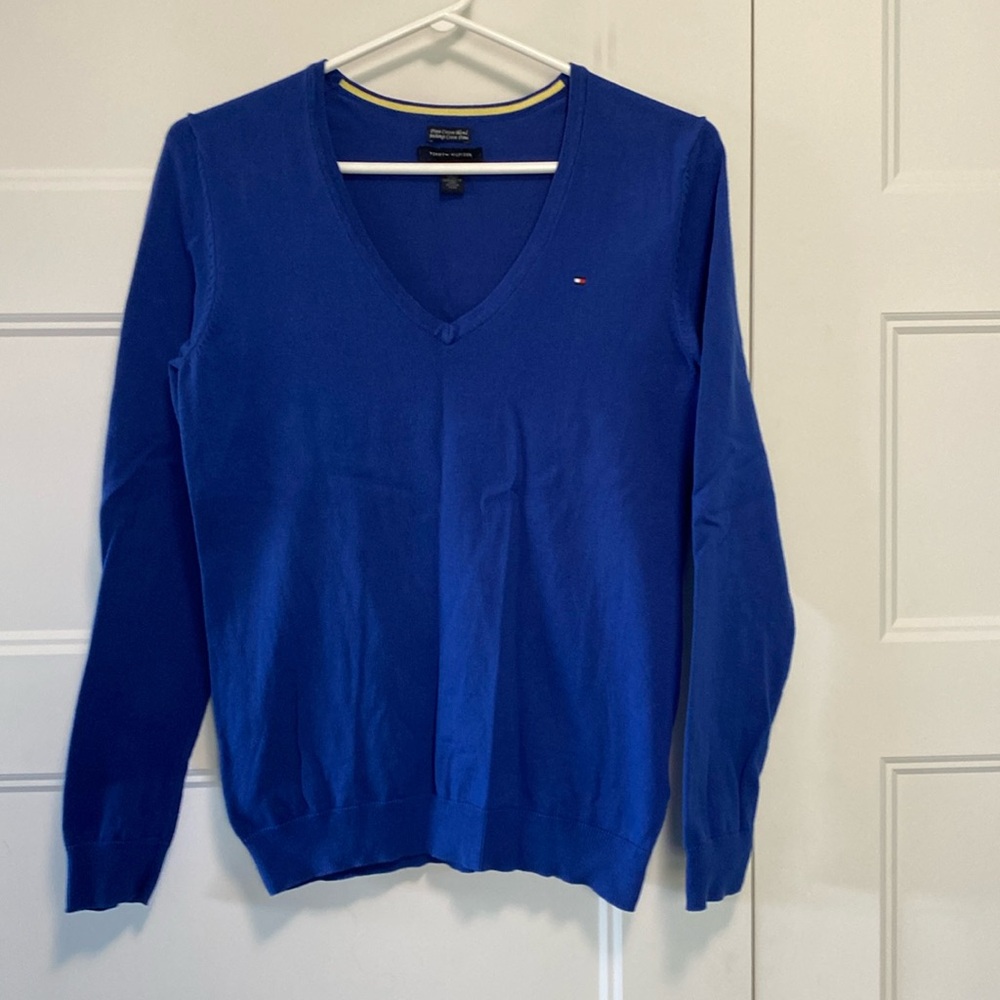 Tommy Hilfiger v neck sweater